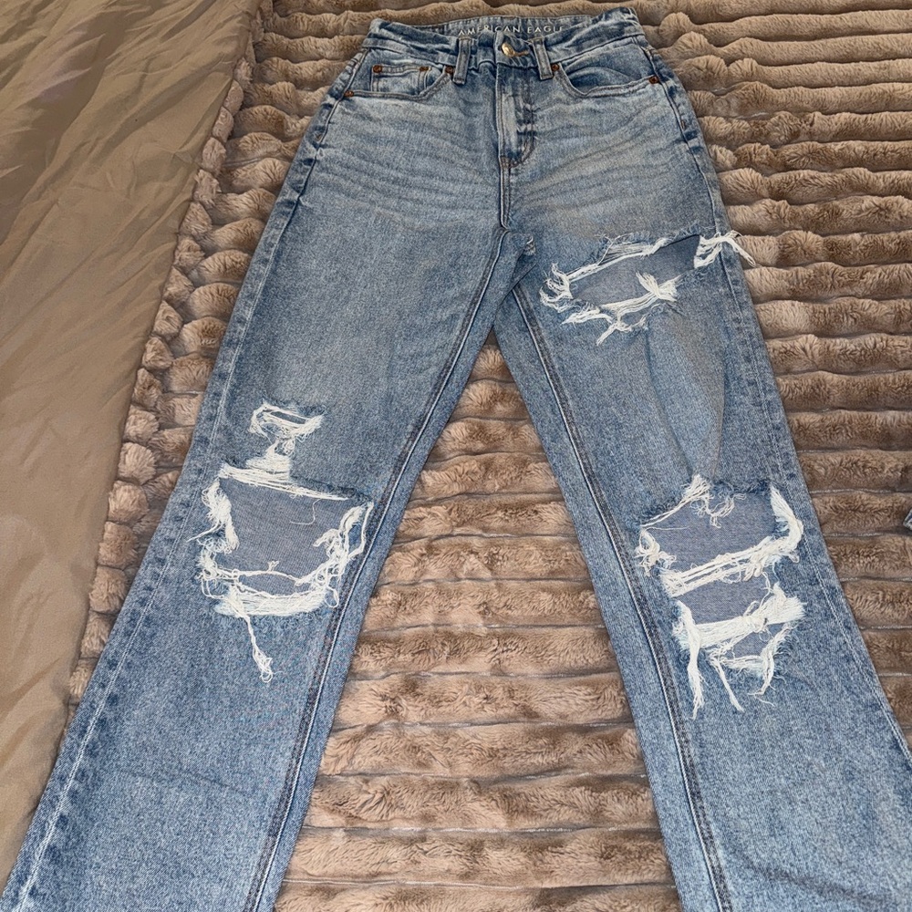 American Eagle Curvy ‘90s Straight